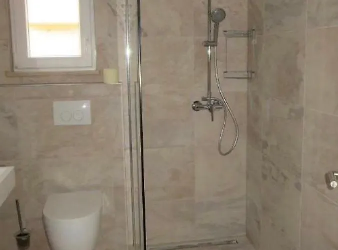 Luce Del Sole Apartment Mirce