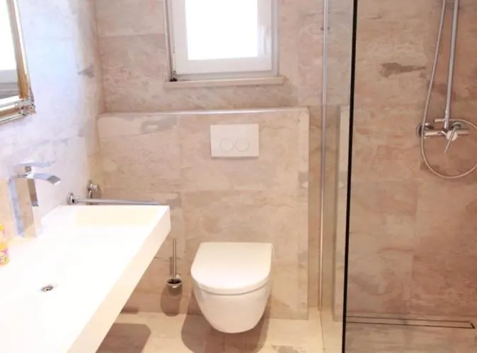 Luce Del Sole Daire *