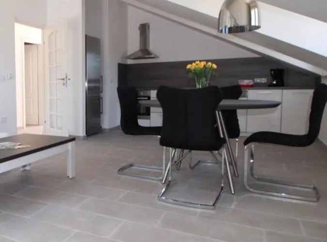 Luce Del Sole Daire Mirce